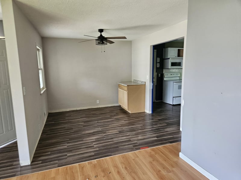 12 Minnesota Ave W, Minnesota Lake, MN 56068