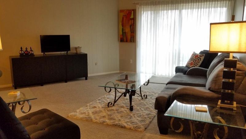 10113 W 34th St #338, Minnetonka, MN 55305