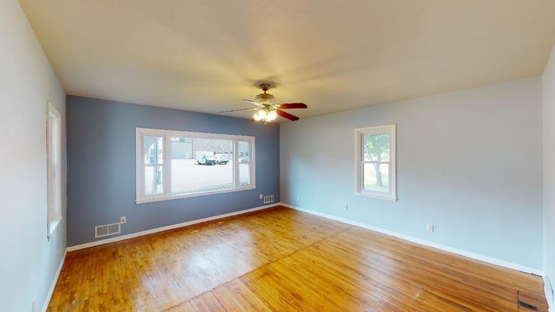 501 1st St N, Cold Spring, MN 56320