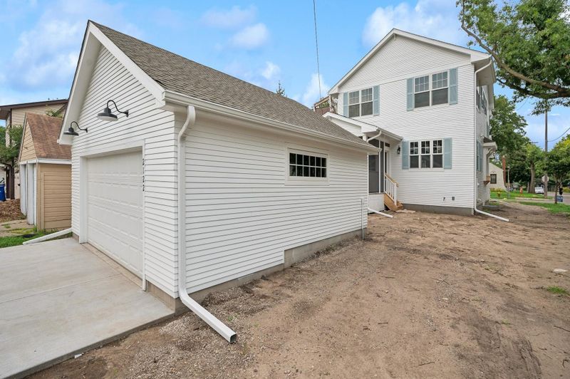 2122 Scheffer Ave, Saint Paul, MN 55116