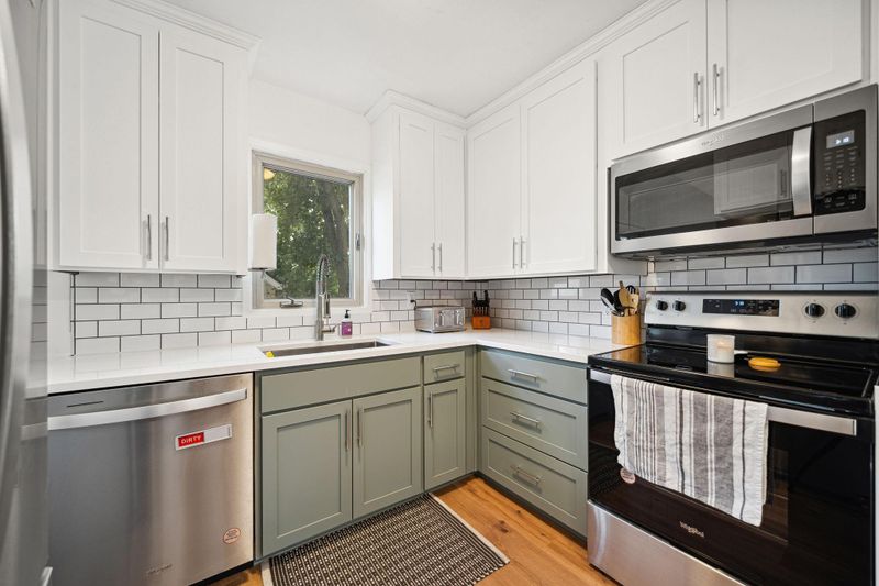 3040 Texas Ave S, Saint Louis Park, MN 55426