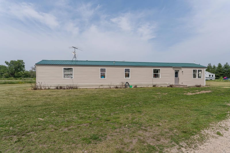 26409 100th St, Dalton, MN 56324