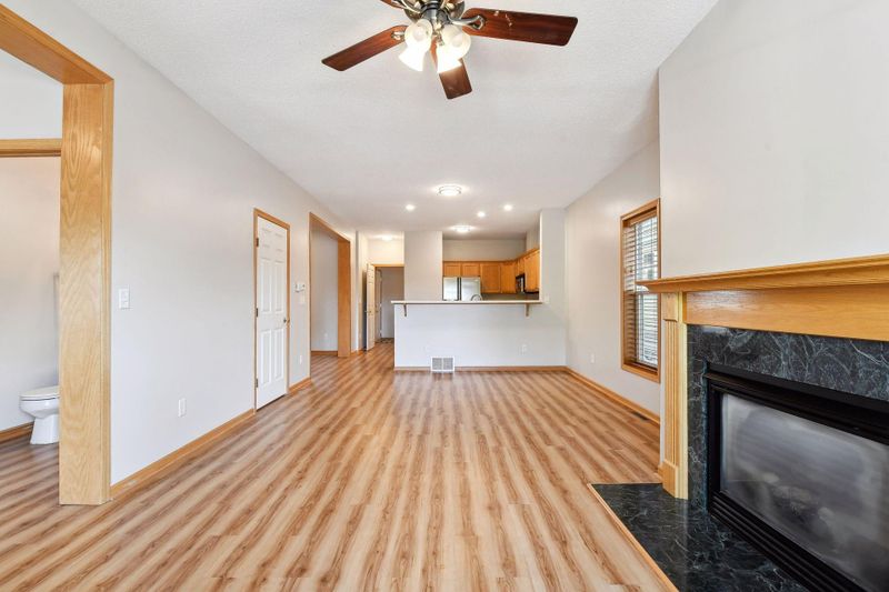 114304 Hundertmark Rd, Chaska, MN 55318