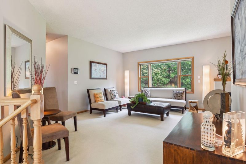 8108 Orchid Ln N, Maple Grove, MN 55311