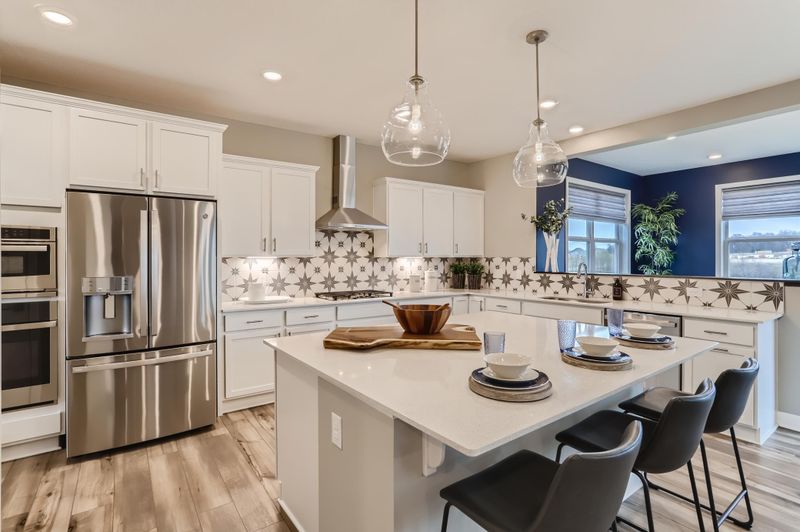 12640 Arklow Ave, Rosemount, MN 55068