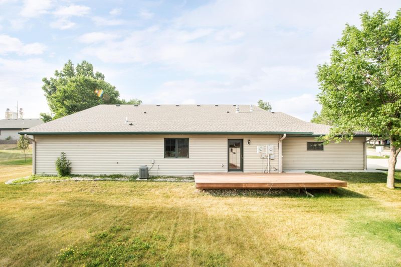816 Park St, Alexandria, MN 56308