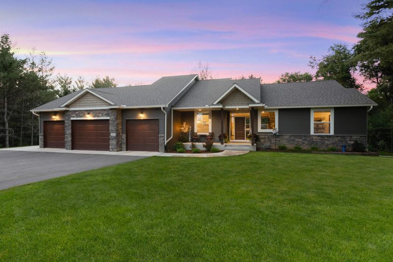 28674 119th St, Princeton, MN 55371