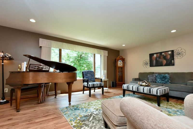 4820 W 8th St, Winona, MN 55987