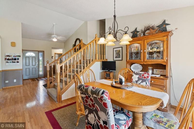 15199 Highway 7 E, Hutchinson, MN 55350