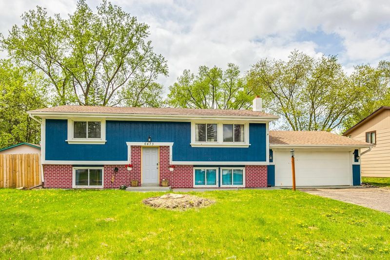 6473 Edgewood Ave N, Brooklyn Park, MN 55428