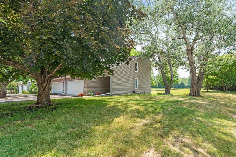 11641 54th St NE, Albertville, MN 55301