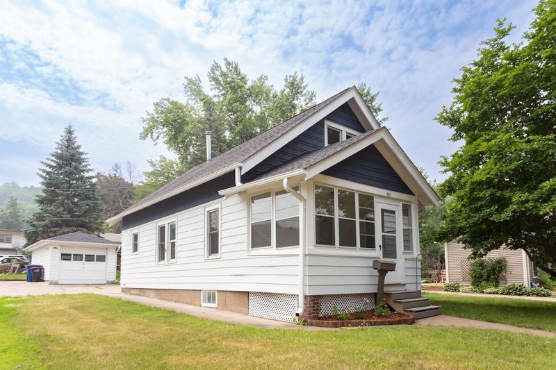 617 Norwood St, Red Wing, MN 55066