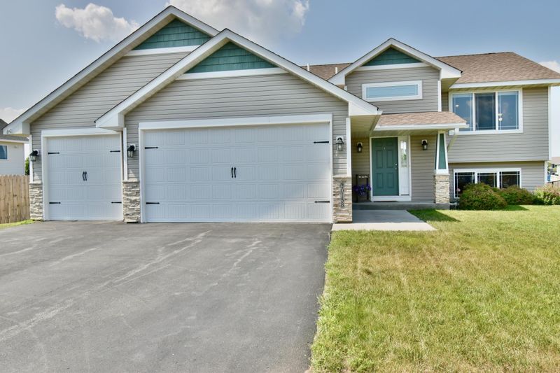20158 204th Ave, Big Lake, MN 55309