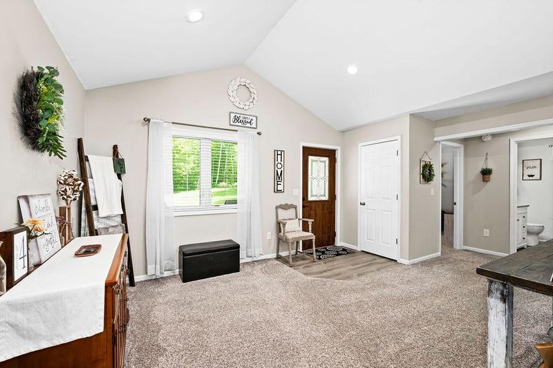 2600 Rolling Hills Rd, Grand Rapids, MN 55744