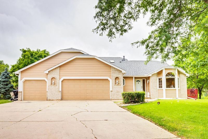 12032 Tulip St NW, Coon Rapids, MN 55433