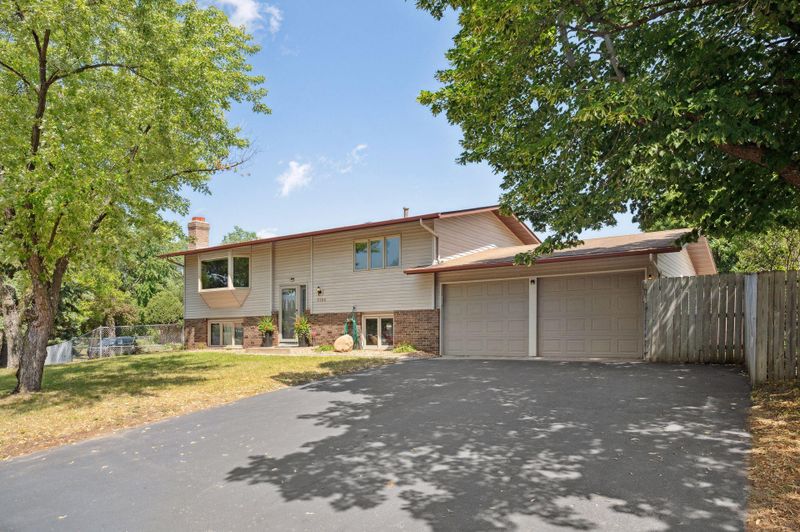 7700 Hampshire Ave N, Brooklyn Park, MN 55445