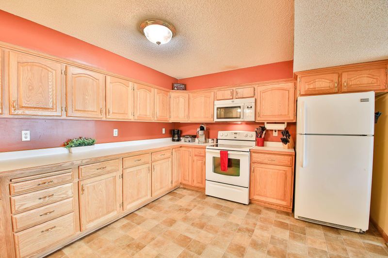 1814 60th Ave, Osceola, WI 54020