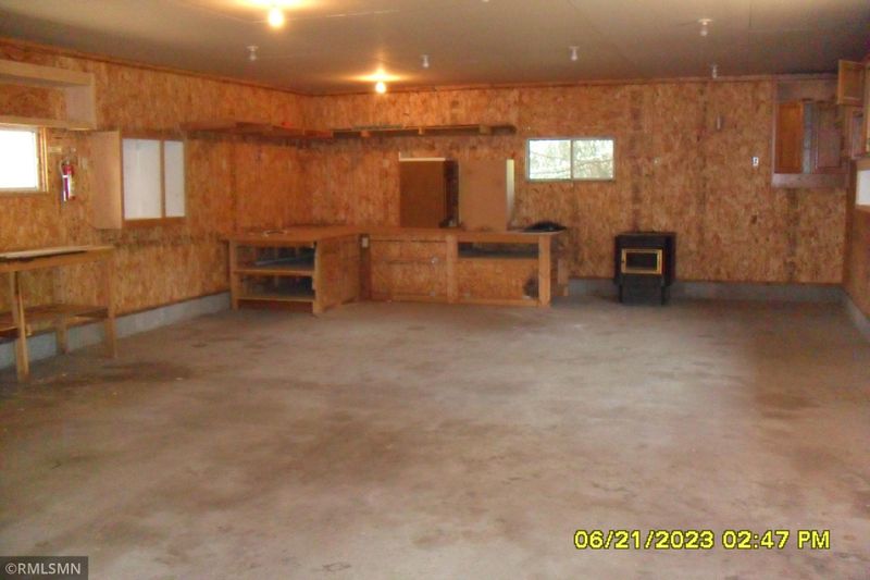 220 8th St SW, Pine City, MN 55063