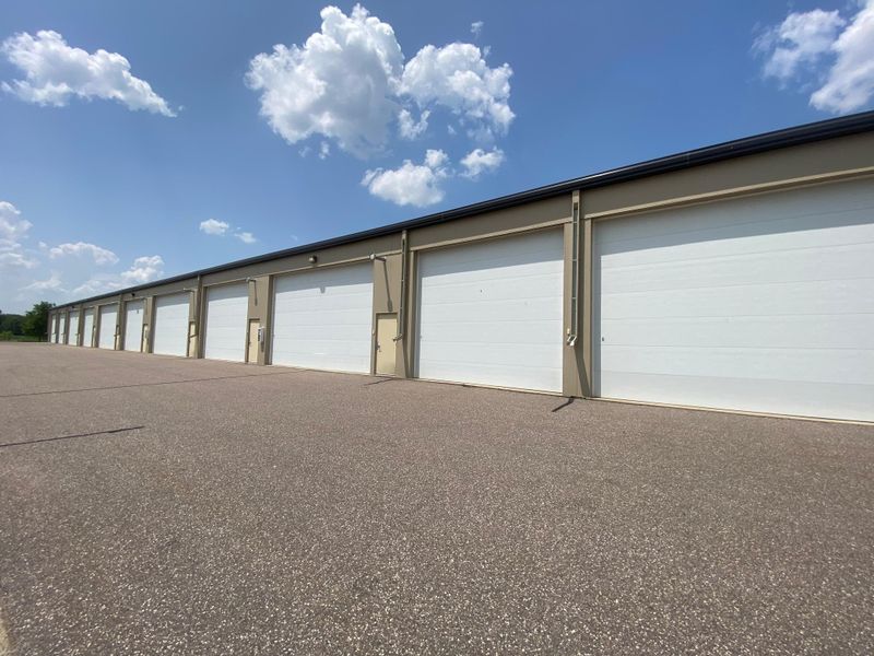 11470 River Valley Rd #2, Shakopee, MN 55379
