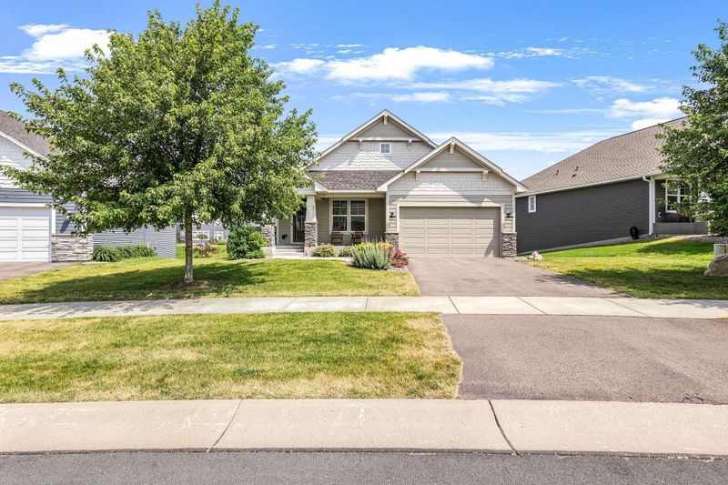 9124 Jade Ct N, Lake Elmo, MN 55042