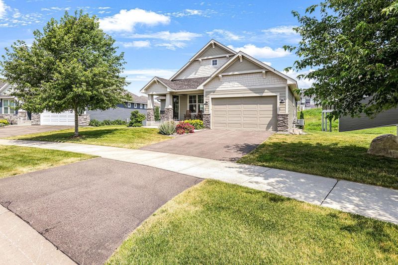 9124 Jade Ct N, Lake Elmo, MN 55042