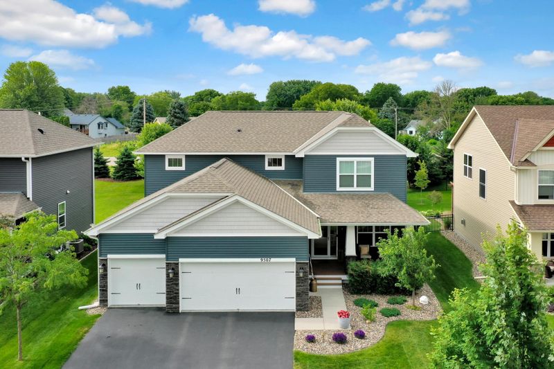 9507 69th St S, Cottage Grove, MN 55016