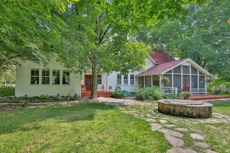 29110 Summer St, Shafer, MN 55074