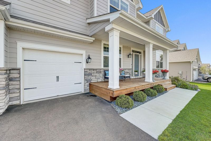 15124 Elysium Ave, Apple Valley, MN 55124