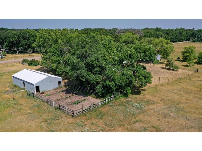 24547 Tulip St NW, Isanti, MN 55040