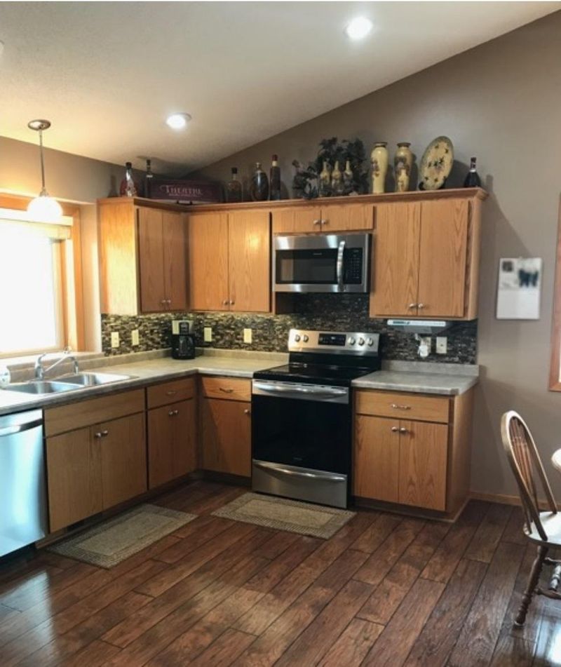 24447 18th Ave, Saint Augusta, MN 56301