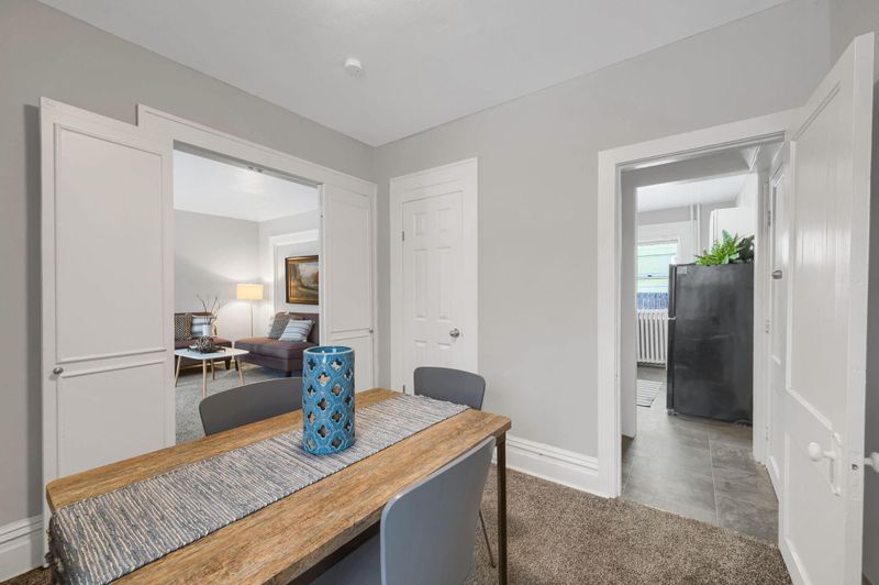 23 W 27th St, Minneapolis, MN 55408
