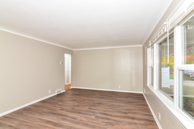 6820 11th Ave S, Richfield, MN 55423