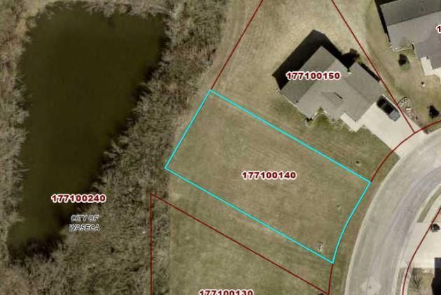 521 14th St NW, Waseca, MN 56093