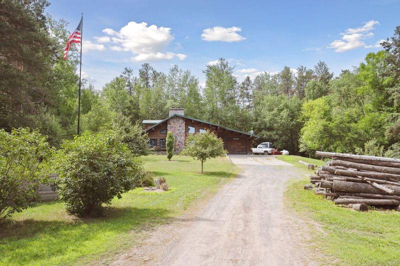 2121 N Brookview Dr, Mora, MN 55051