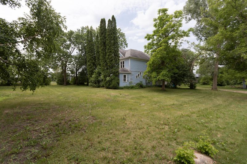 505 Douglas Ave, Carlos, MN 56319