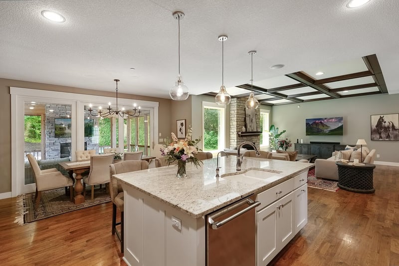 11309 Ridgemount Ave W, Minnetonka, MN 55305