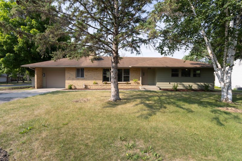 1224 Somerset Rd, Fergus Falls, MN 56537