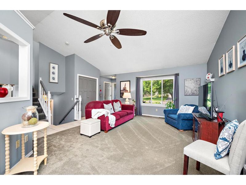 9000 Georgia Ave N, Brooklyn Park, MN 55445