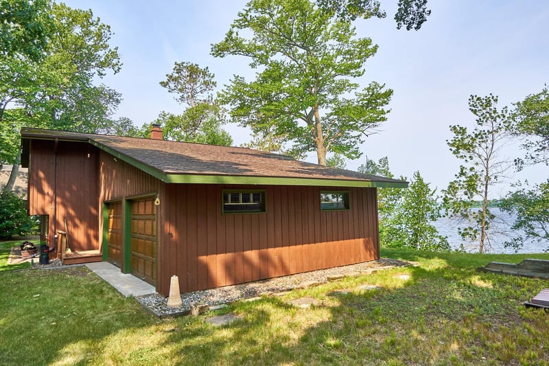 7374 Old Whiskey Rd, Pequot Lakes, MN 56472