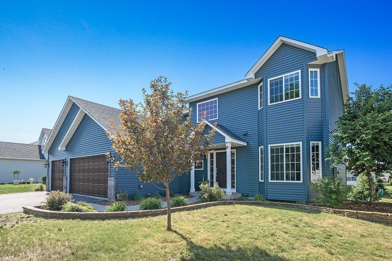 2422 Mathias Rd, Shakopee, MN 55379