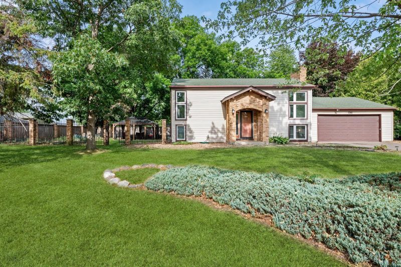 7341 N Beard Ave N, Brooklyn Park, MN 55443