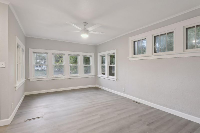 1837 York Ave, Saint Paul, MN 55119