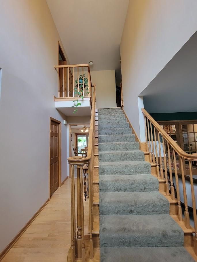 2405 Wilshire Ln NE, Rochester, MN 55906