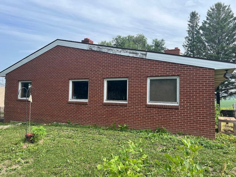 24967 State Highway 60, Madison Lake, MN 56063