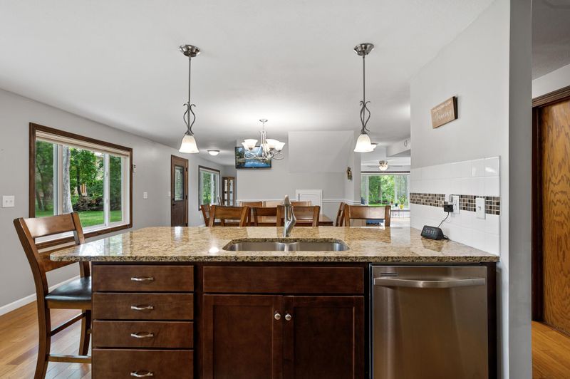 9108 Collins Dr NW, Ramsey, MN 55303