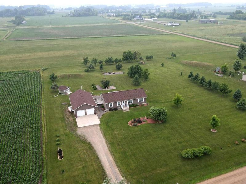 55852 Fairfax Ave, Pine City, MN 55063