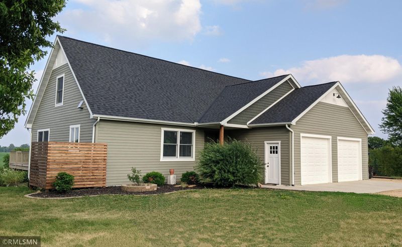 3001 Mustang Dr, Madison Lake, MN 56063