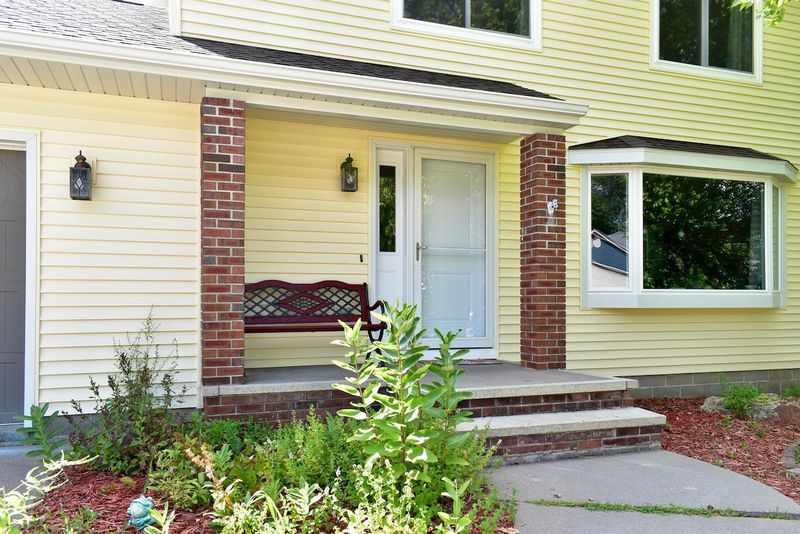 1339 Highland Dr, Winona, MN 55987