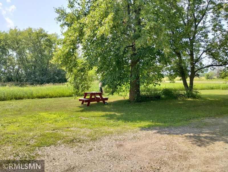8371 530th St, Rush City, MN 55069