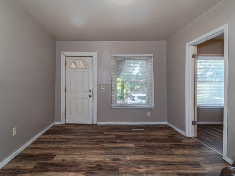 873 Marion St, Saint Paul, MN 55117